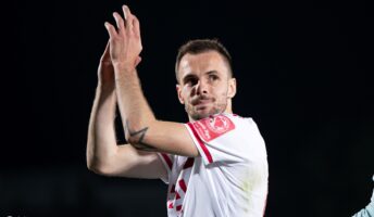 Osam trofeja i bezbroj uspomena: Kerim Memija karijeru nastavlja u Indoneziji!