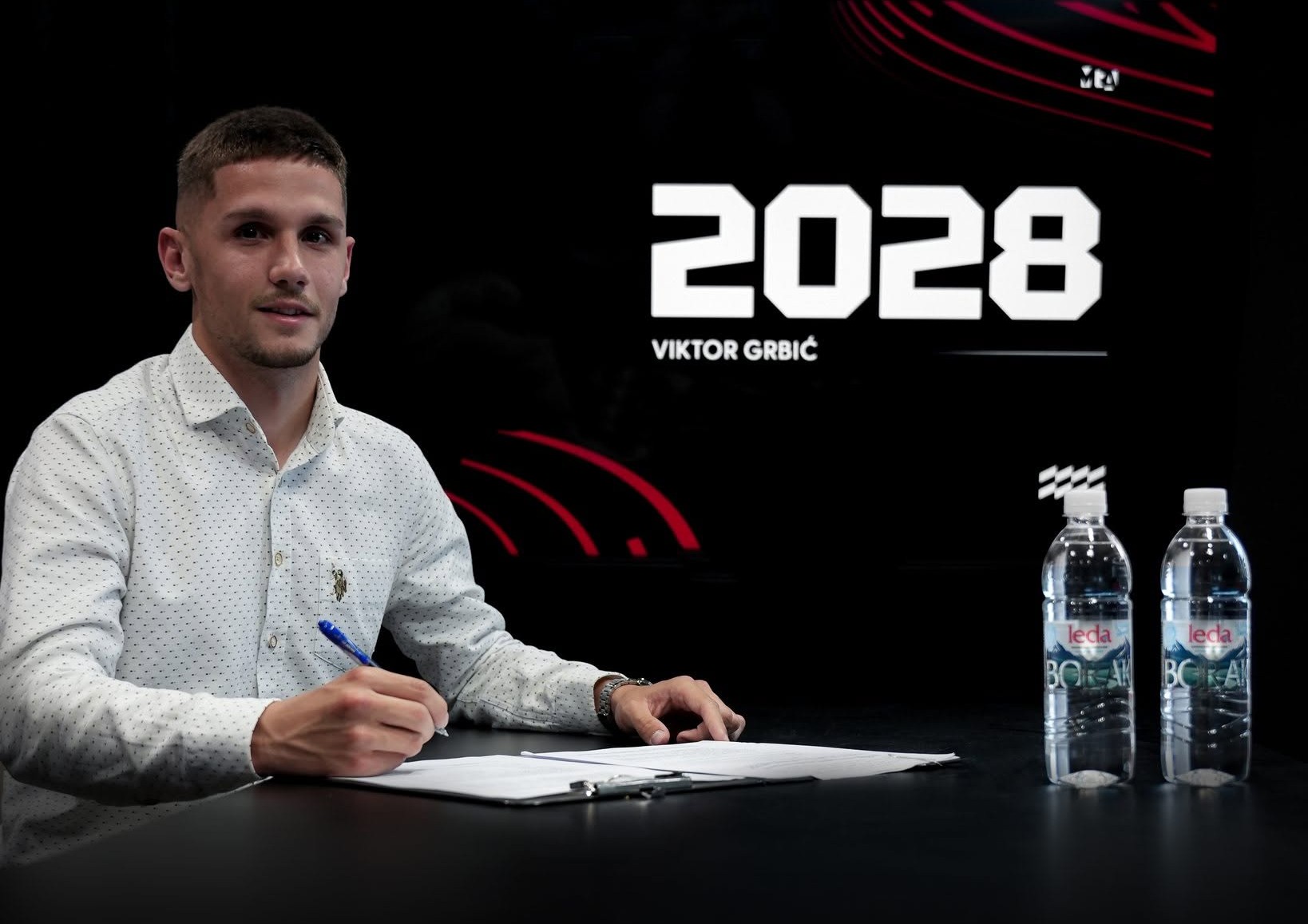 Novo ime među Plemićima: Viktor Grbić potpisao za HŠK Zrinjski
